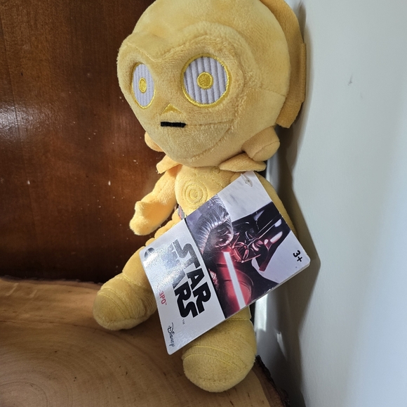 Starwars C-3PO plush, new with tags - Picture 2 of 6